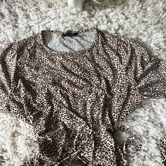 Banana Republic Leopard Print Long Sleeve Dress - Picture 5 of 7